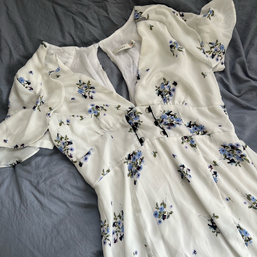 Floral White Maxi Dress